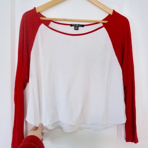 Red and White Baseball T-shirt - Picture 1 of 3